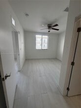 909 E 24th St in Hialeah, FL - Building Photo - Building Photo