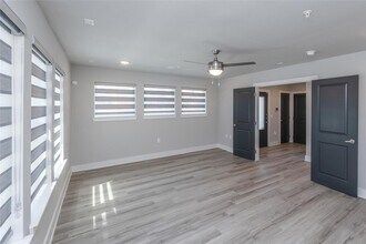 3301 Wynwood Dr in Plano, TX - Building Photo - Building Photo