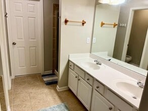 8930 Ruel Ln in Suwanee, GA - Building Photo - Building Photo