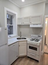 1186 Commonwealth Ave in Boston, MA - Building Photo - Building Photo
