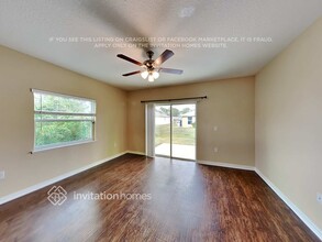 2300 Sparkle Ln in North Port, FL - Foto de edificio - Building Photo