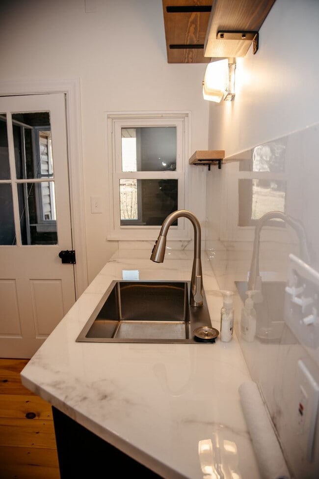 253 E Main St in Middletown, PA - Building Photo - Building Photo