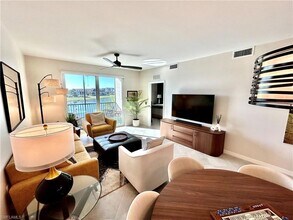 43989 Boardwalk Loop in Punta Gorda, FL - Foto de edificio - Building Photo