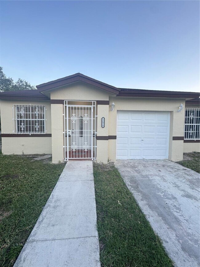 12828 SW 267th St in Homestead, FL - Building Photo - Building Photo