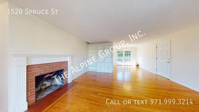 1520 Spruce St in Lake Oswego, OR - Building Photo - Building Photo