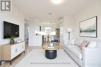 4 Benson Ave in Mississauga, ON - Building Photo - Building Photo