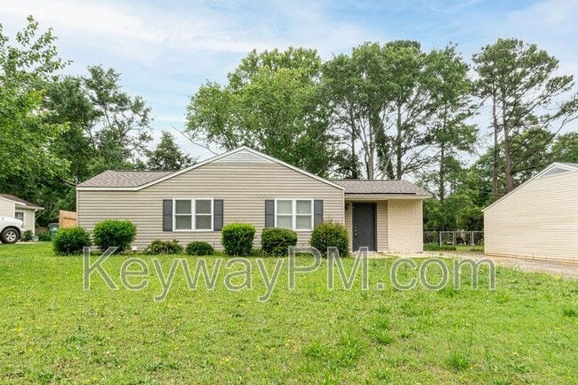 property at 902 Alfred St NE