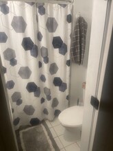 611 Gordon Ave in Calumet City, IL - Building Photo - Building Photo