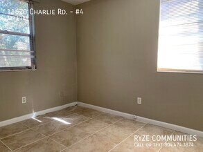 11620 Charlie Rd in Jacksonville, FL - Building Photo - Building Photo