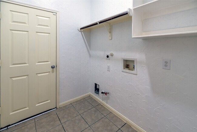 19923 Brookway Oak Ct in Spring, TX - Foto de edificio - Building Photo