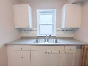 83 East Avenue S in Hamilton, ON - Building Photo - Building Photo