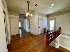 901 E Rio Grande Ave-Unit -Apartment #1 in El Paso, TX - Building Photo - Building Photo