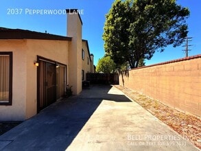 2037 Pepperwood Ln in Duarte, CA - Building Photo - Building Photo