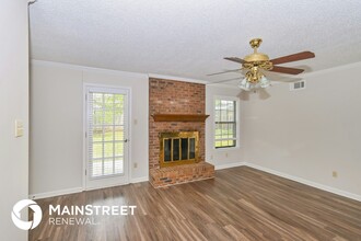 6338 Northampton Dr in Memphis, TN - Building Photo - Building Photo