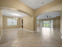 11801 SW Crestwood Cir in Port St. Lucie, FL - Foto de edificio - Building Photo