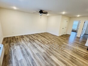 27038 State Hwy B in Marble Hill, MO - Building Photo - Building Photo