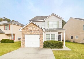 6523 Grey Fox Way in Riverdale, GA - Building Photo