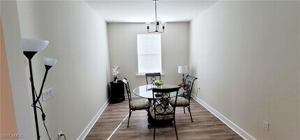 2045 Yellowfin Cir in Naples, FL - Building Photo - Building Photo