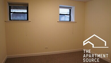 2134 W Concord Pl in Chicago, IL - Building Photo - Building Photo
