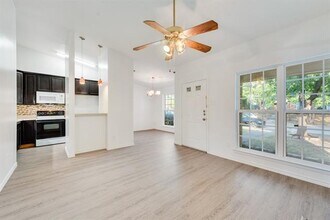 2445 Red River St in Mesquite, TX - Building Photo - Building Photo