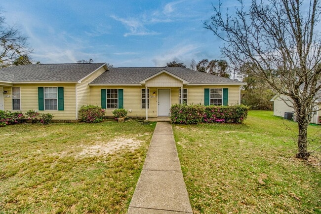 property at 1015 Sable Dr