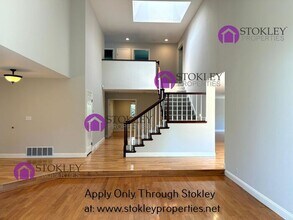 5958 Vía del Cielo in Pleasanton, CA - Building Photo - Building Photo