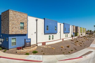 Birdsong Phoenix in Phoenix, AZ - Building Photo