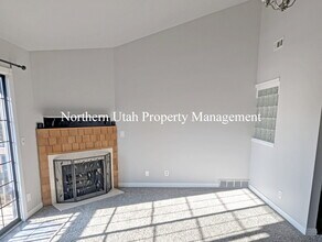 5420 S 350 E in Washington Terrace, UT - Building Photo - Building Photo