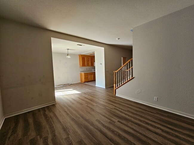 4634 Cowell Blvd in Davis, CA - Foto de edificio - Building Photo