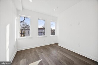 838 S 51st St in Philadelphia, PA - Building Photo - Building Photo