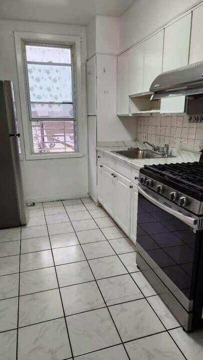 1527-27 123rd St in Queens, NY - Building Photo