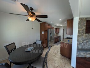 4626 S Maplewood Ave in Tulsa, OK - Foto de edificio - Building Photo