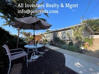 1316 Higgins St in Oceanside, CA - Foto de edificio - Building Photo