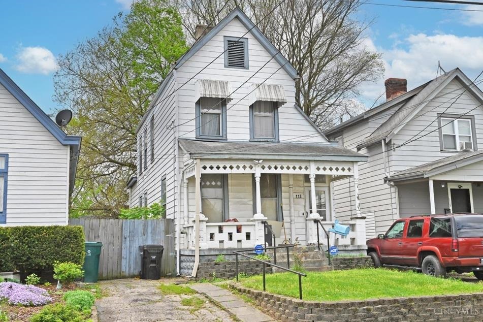 113 W 66th St in Cincinnati, OH - Building Photo