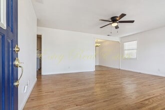 411 Rio Del Mar in American Canyon, CA - Building Photo - Building Photo