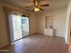 13005 N 100th Dr in Sun City, AZ - Foto de edificio - Building Photo
