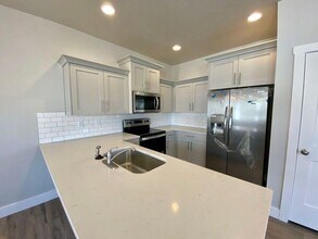 2664 S 2250 W St in West Haven, UT - Building Photo - Building Photo