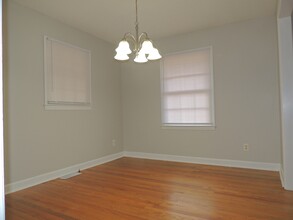 145 Summerhill Rd in Fayetteville, NC - Building Photo - Building Photo