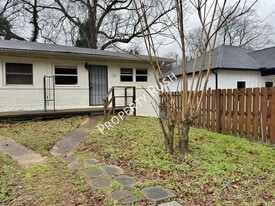 706 W 47th St in Chattanooga, TN - Building Photo