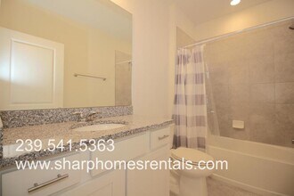 16008 Beachberry Dr in North Fort Myers, FL - Building Photo - Building Photo