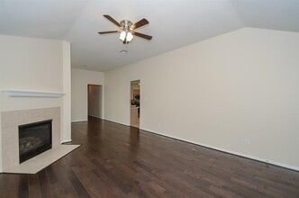 19614 Providence Shore Way in Cypress, TX - Building Photo - Building Photo