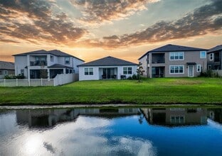 2940 Marine Grass Dr in Wimauma, FL - Building Photo - Building Photo