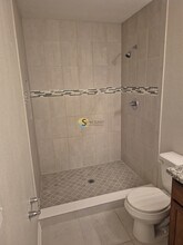 9249 Western Way in Jacksonville, FL - Building Photo - Building Photo
