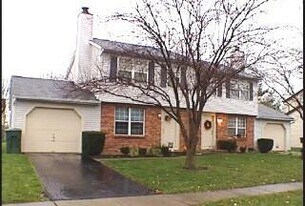 1760 Watertower Dr in Columbus, OH - Building Photo