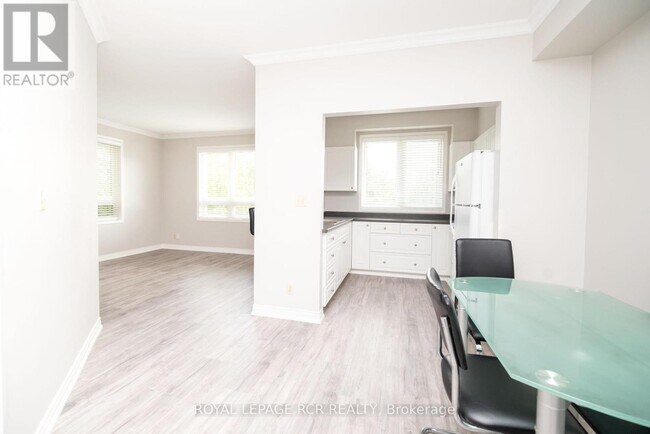 70 First St in Orangeville, ON - Building Photo - Building Photo