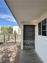 415 Grove St SE in Albuquerque, NM - Building Photo - Building Photo