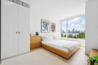 450 Washington St in New York, NY - Building Photo - Building Photo