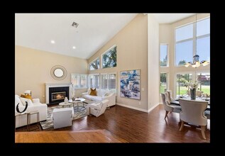3602 Merienda Ln in Yorba Linda, CA - Foto de edificio - Building Photo