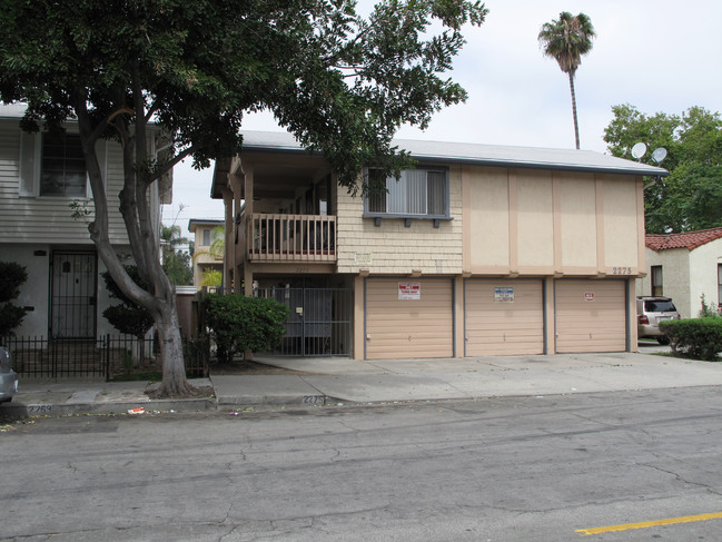 2275 Pine Ave in Long Beach, CA - Building Photo - Building Photo