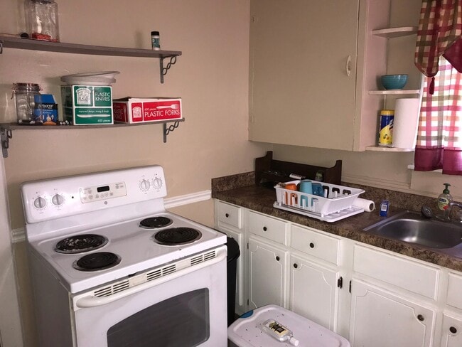 property at 204 S 18th St